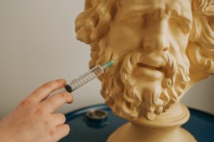 A statue getting botox - HealthMed.org